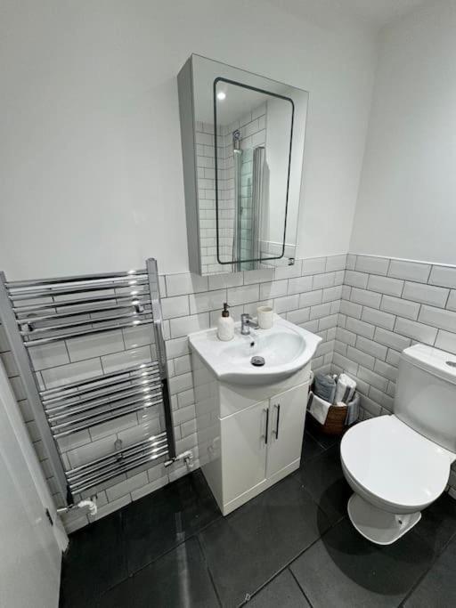 Apartment Cosy 1 Bedroom Flat -